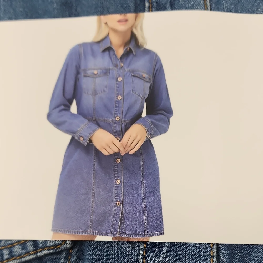 Frye Light Wash Denim Dress‎